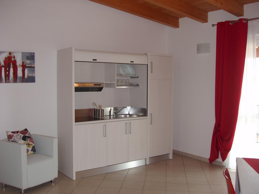 Residence Candeloro Francavilla Al Mare Ruang foto
